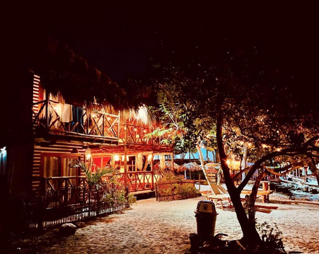 Thani Ecobeach Baru プラヤ・ブランカ エクステリア 写真