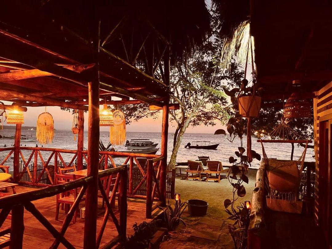 Thani Ecobeach Baru プラヤ・ブランカ エクステリア 写真